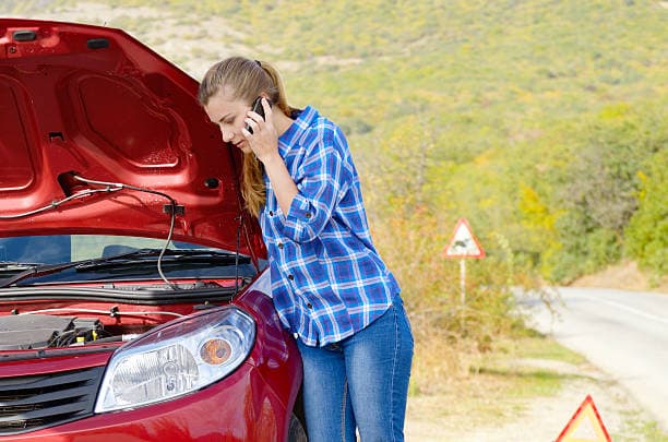Signs Your Vehicle Needs Immediate Repair Signs Your Vehicle Needs Immediate Repair