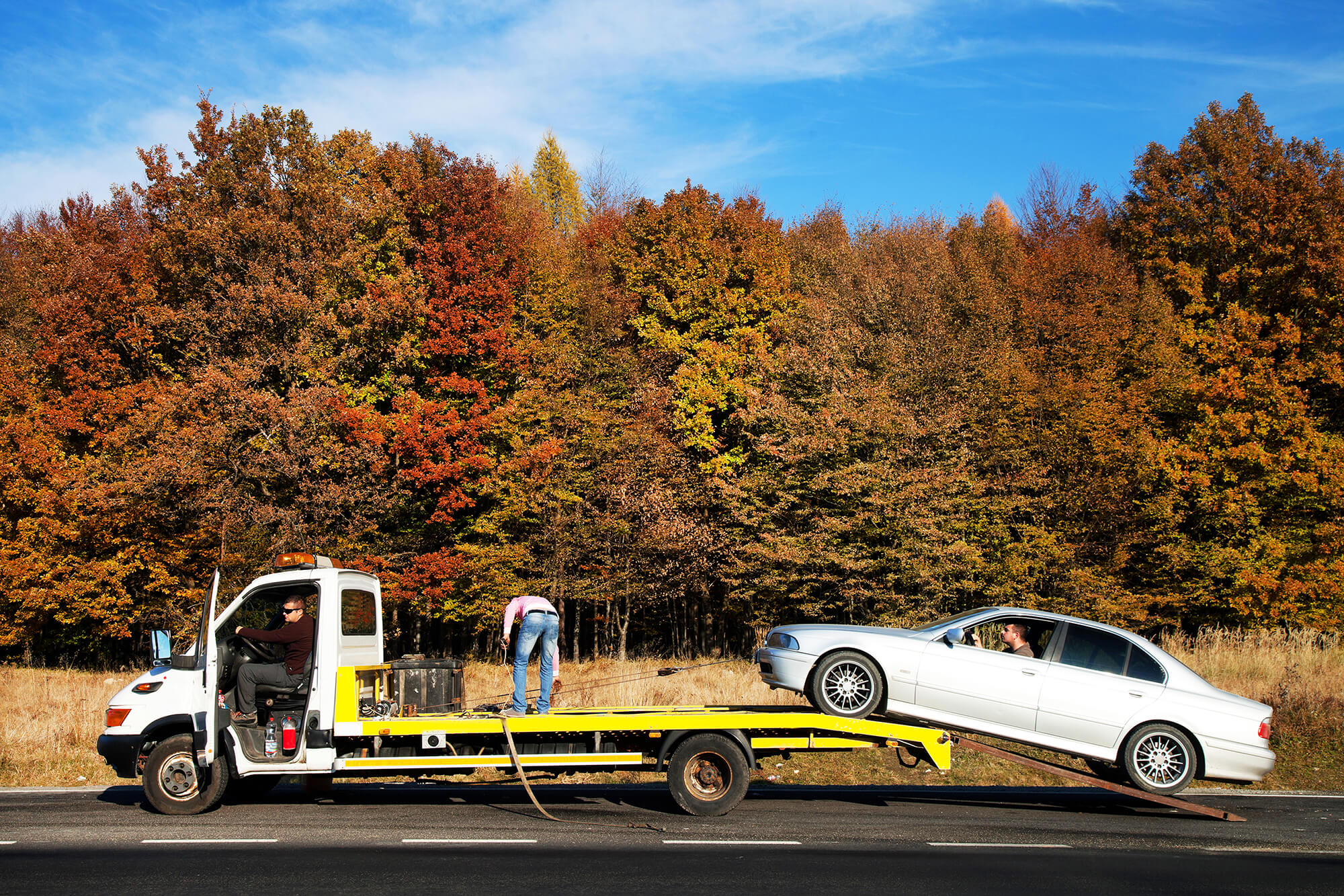 When to call a tow truck service